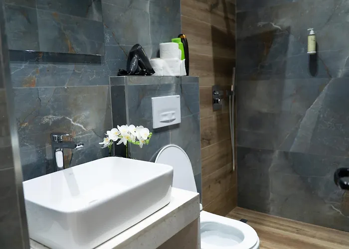 Golden Corner 2 - Sweet Escape Tirana