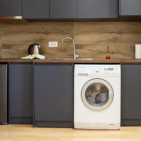 Golden Corner 2 - Sweet Escape Apartamento *