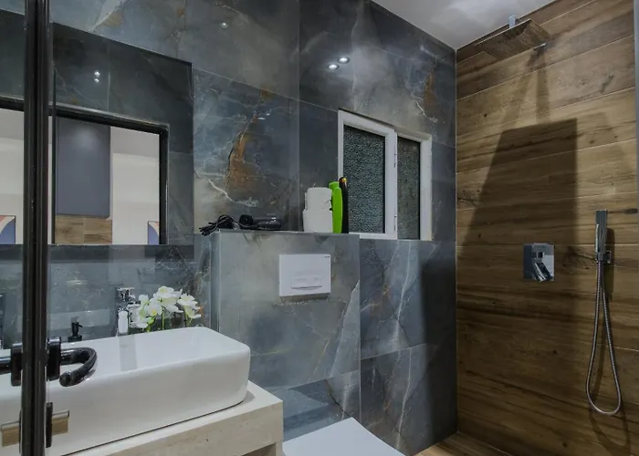 Golden Corner 2 - Sweet Escape Tirana