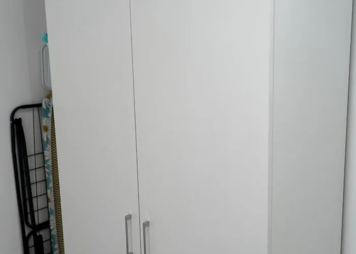 Golden Corner 2 - Sweet Escape * ティラナ